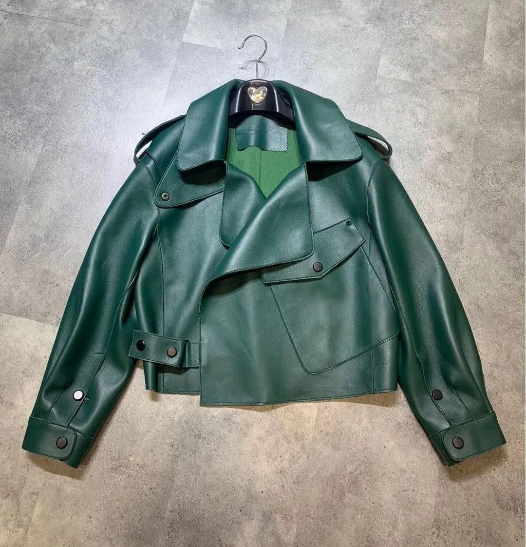 Elegant Women's Genuine Leather Jacket - Sheepskin Short Coat for Stylish Commutes