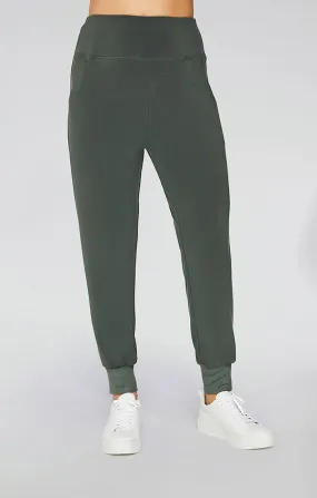 Motion Trim Cuff Jogger