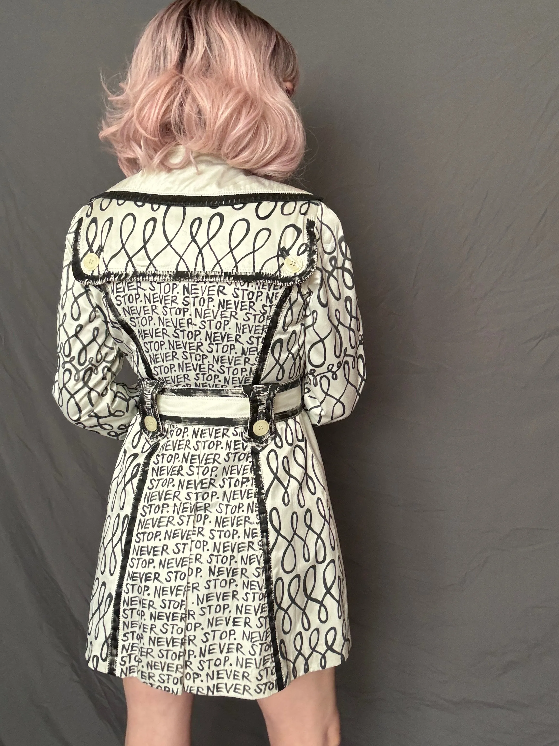 NEVER STOP Womens Ivory Trench Coat, X-Small