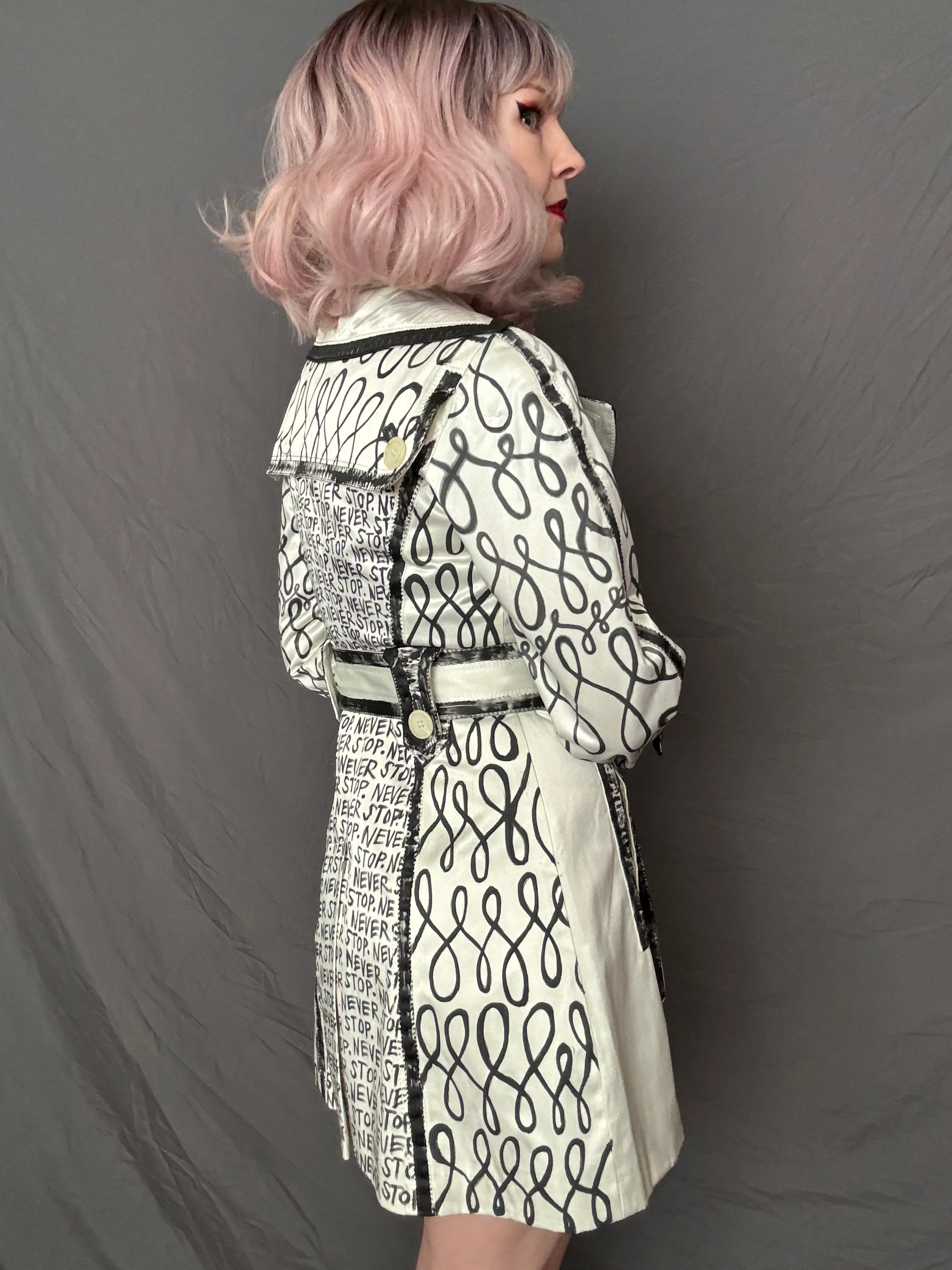 NEVER STOP Womens Ivory Trench Coat, X-Small